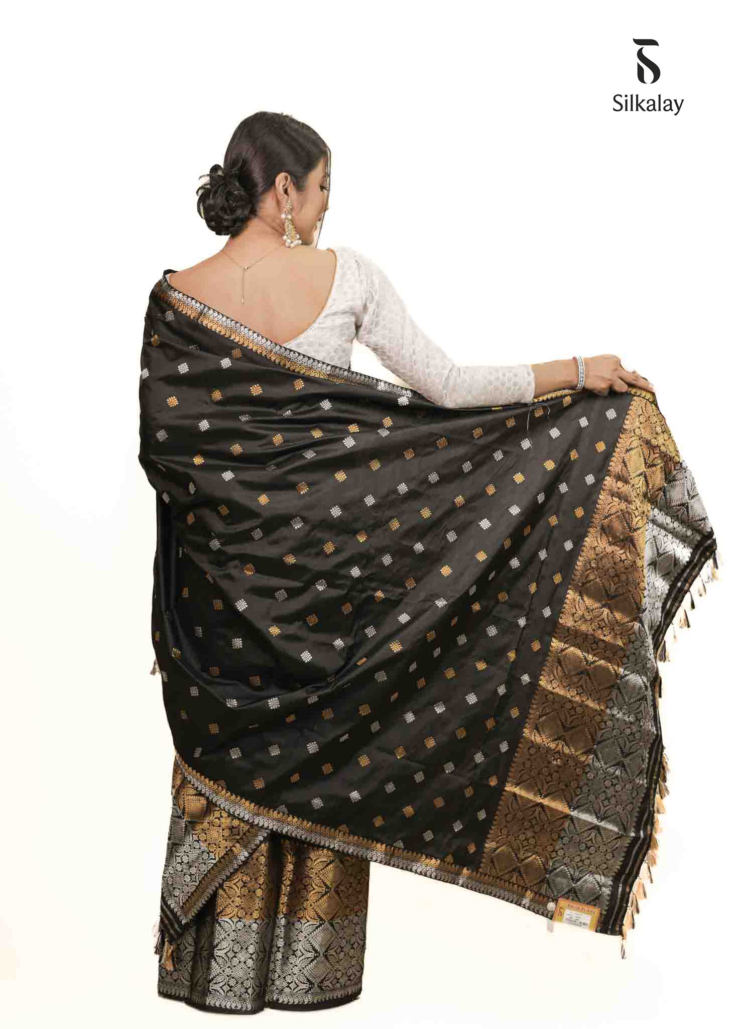 Mekhela Chaddar