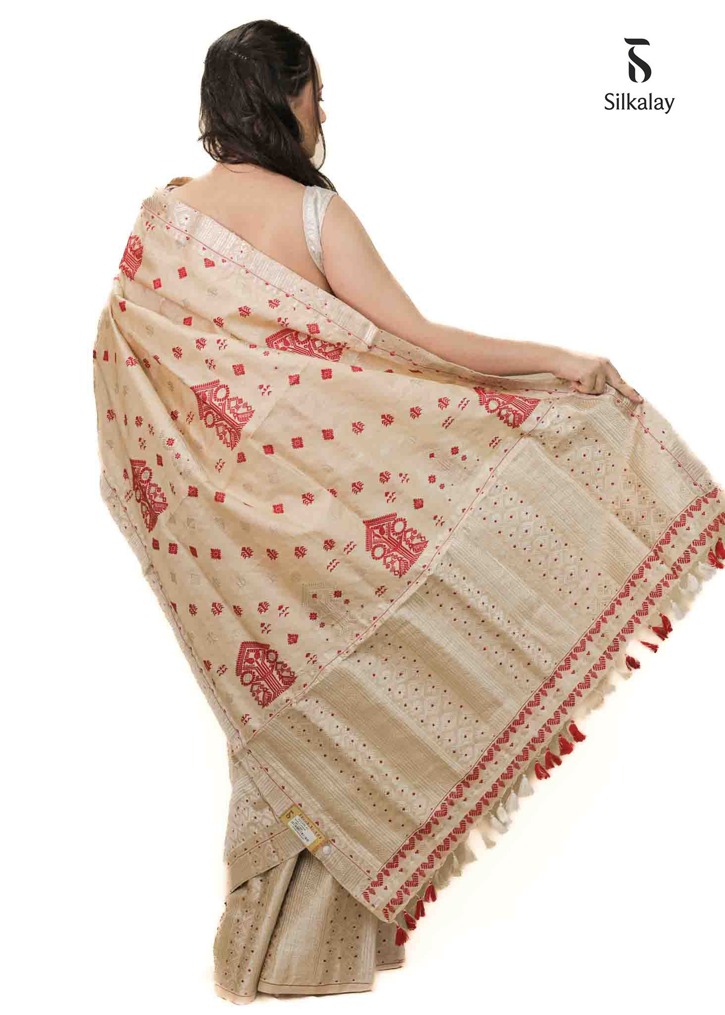 Mekhela Chaddar