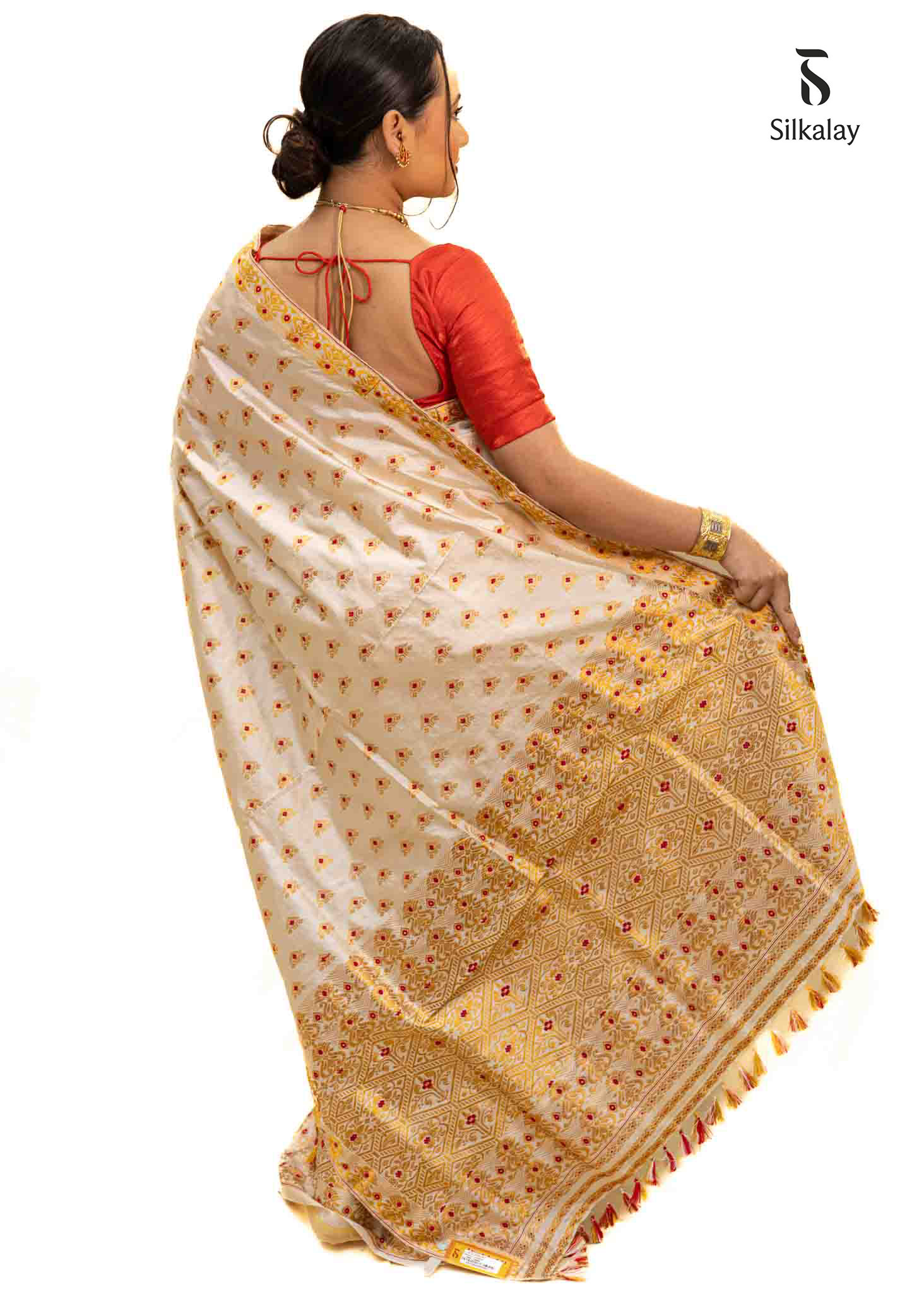 Mekhela Chaddar