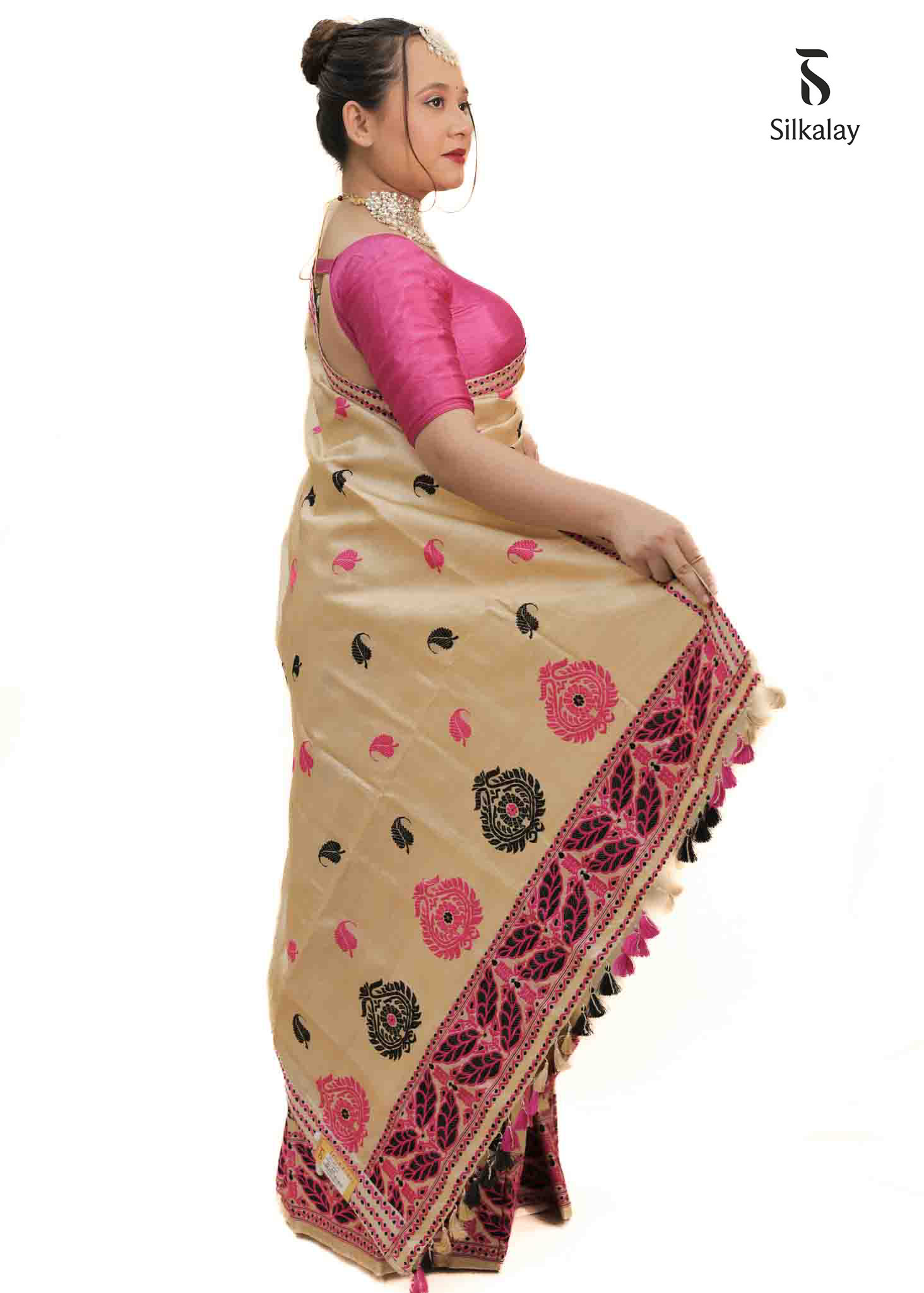 Mekhela Chaddar