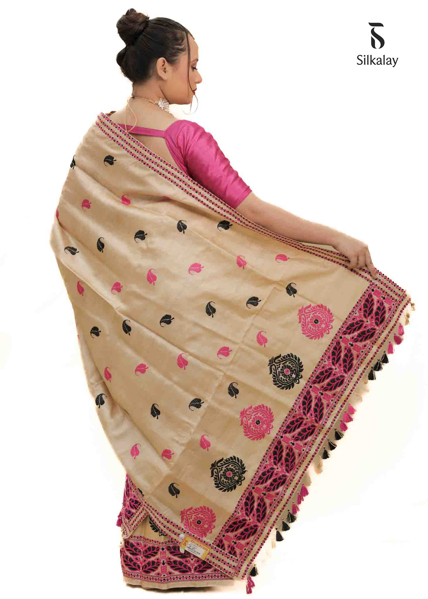 Mekhela Chaddar