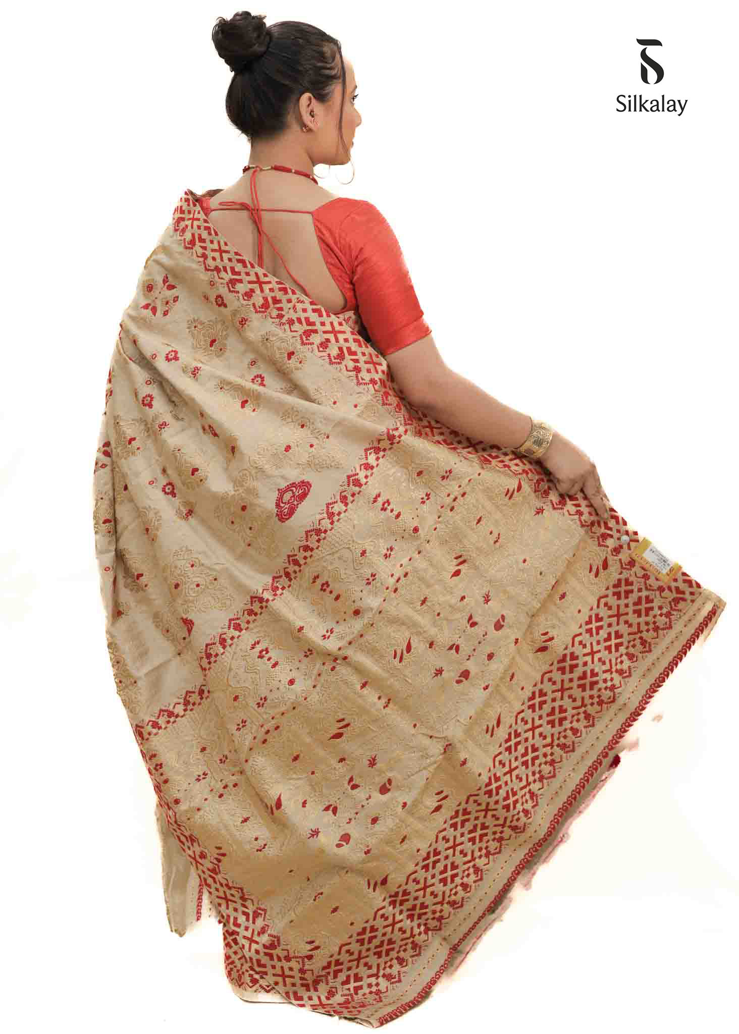 Mekhela Chaddar