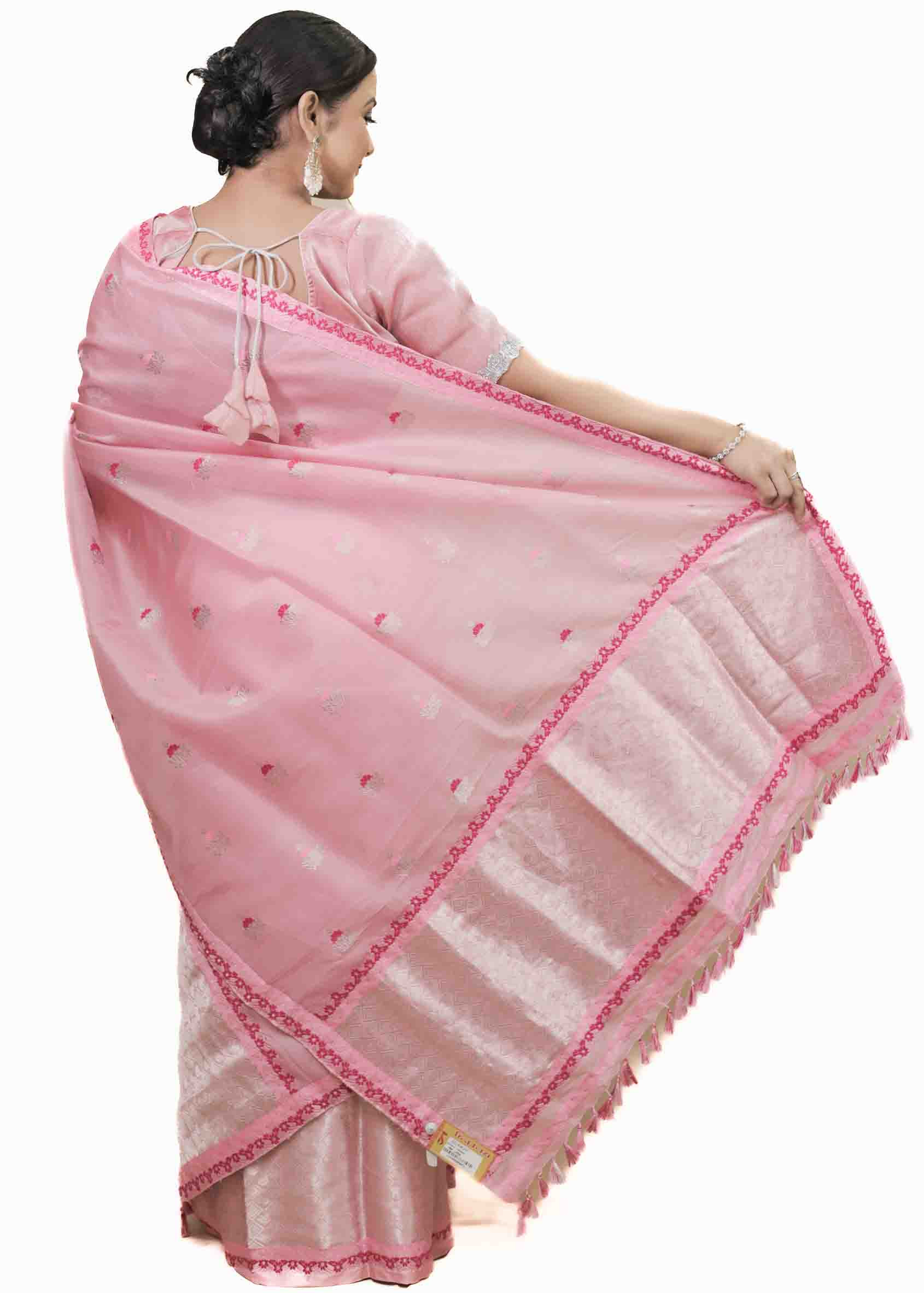 Kesa pat mekhela chaddar